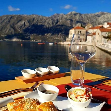 Apartmani Armonia Perast Eksteriør billede